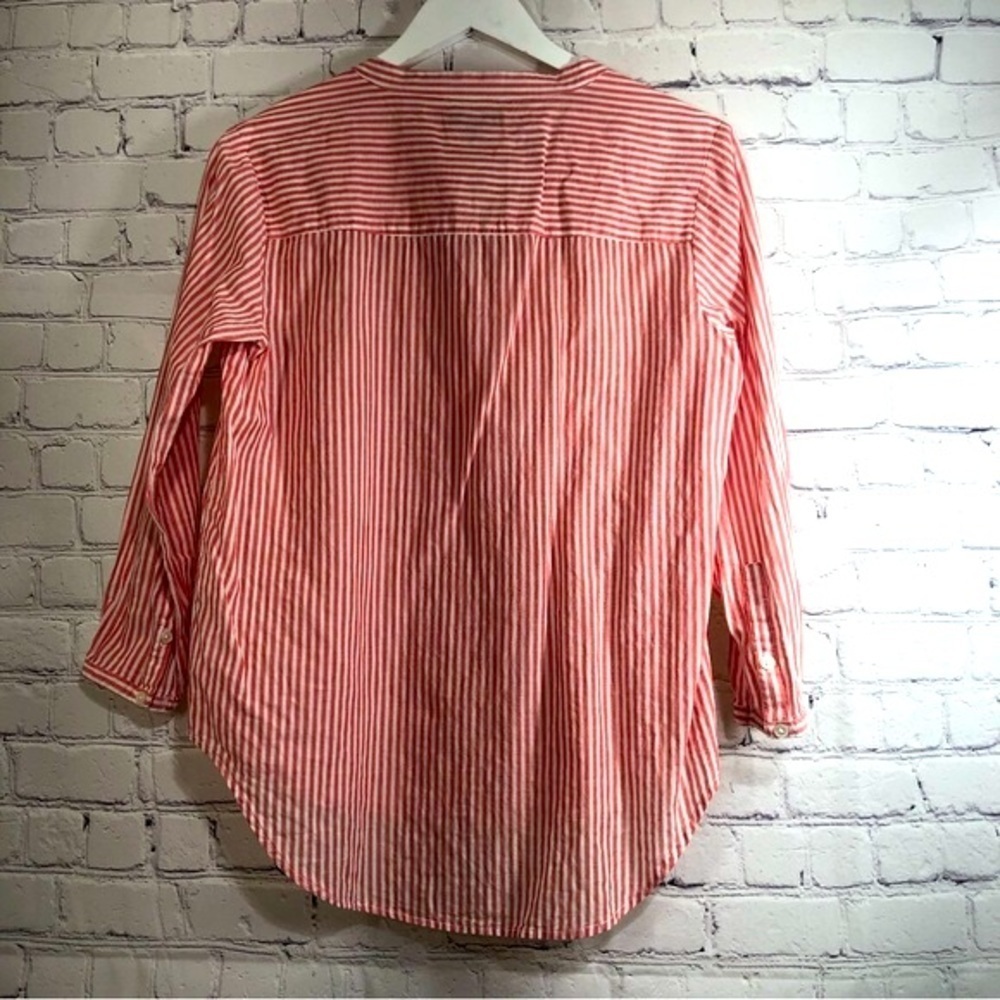J.Crew top button down - Picture 4 of 9